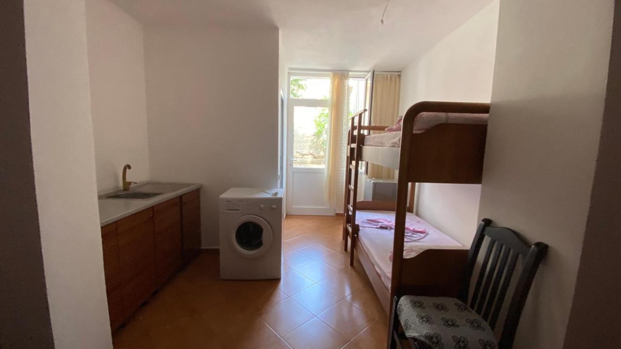 Pineside Privatunterkunft Himarë